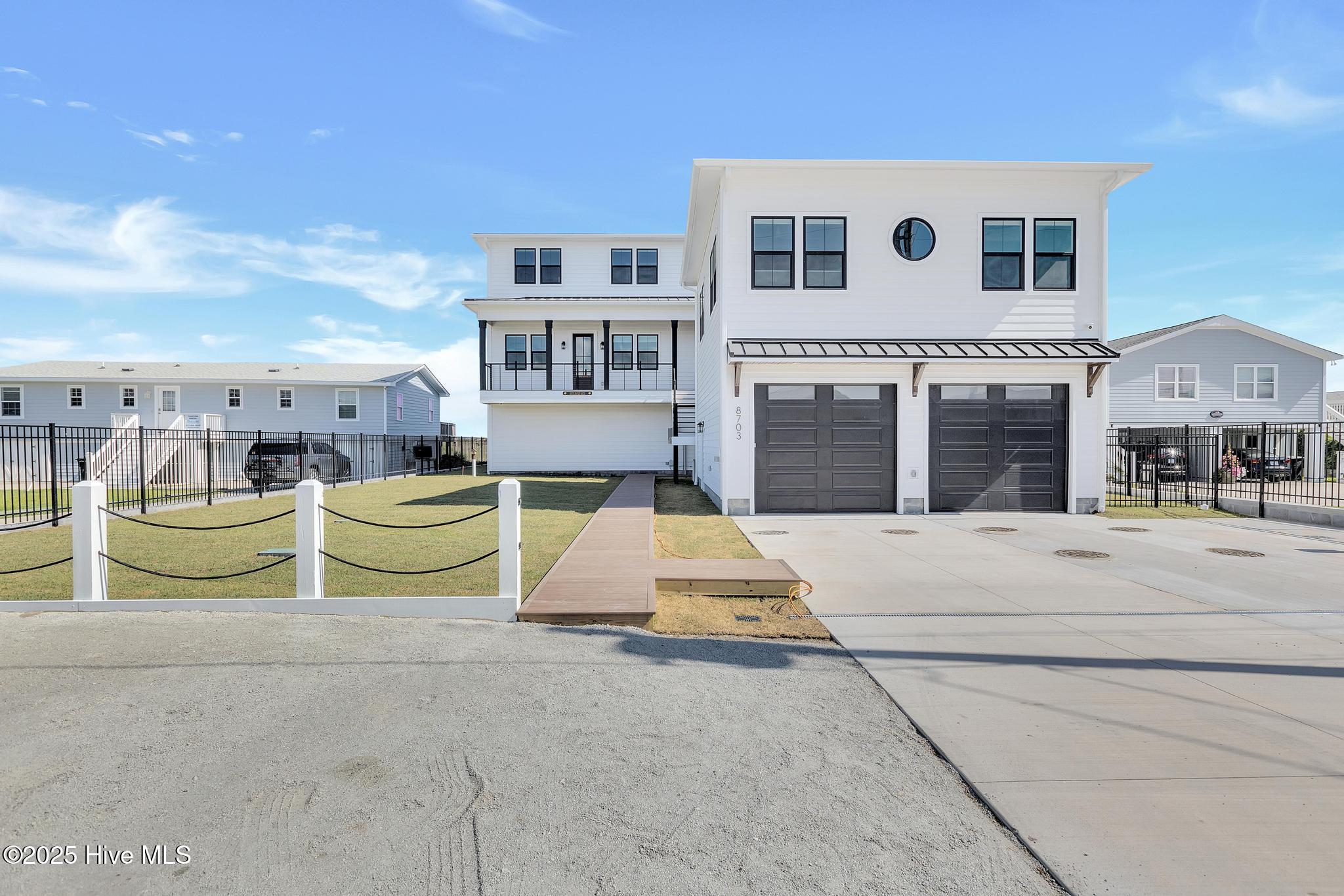 8703 Ocean View Drive UNIT East, Emerald Isle, NC, 28594