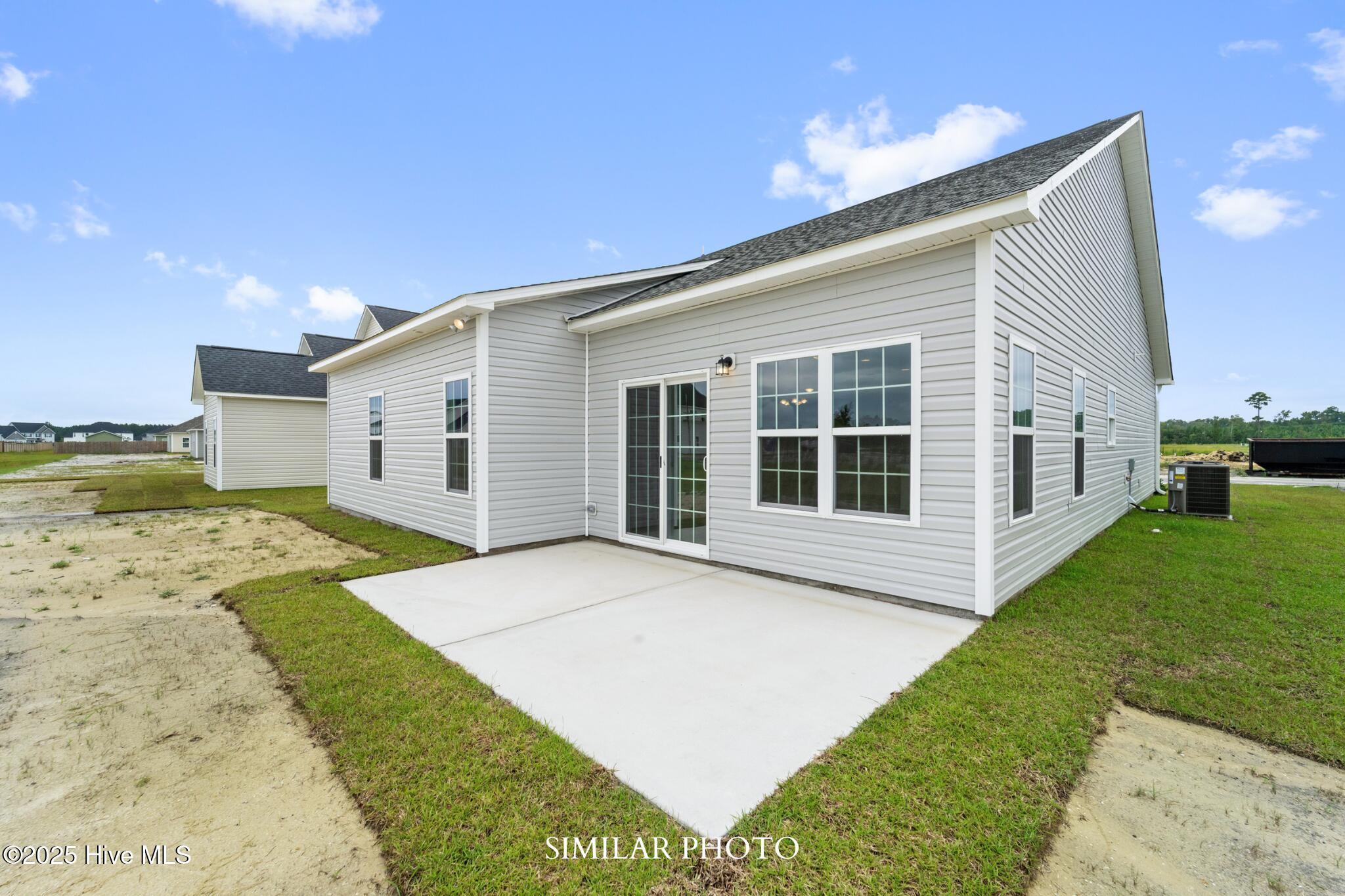 100530742 | Photo 33