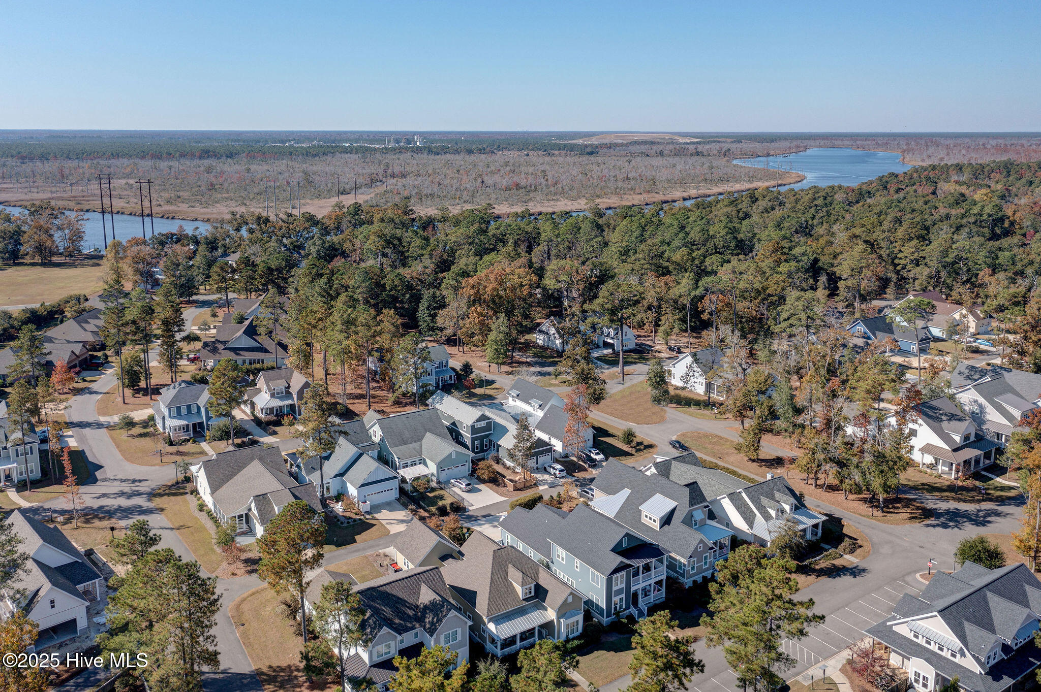 100543133 | Photo 71