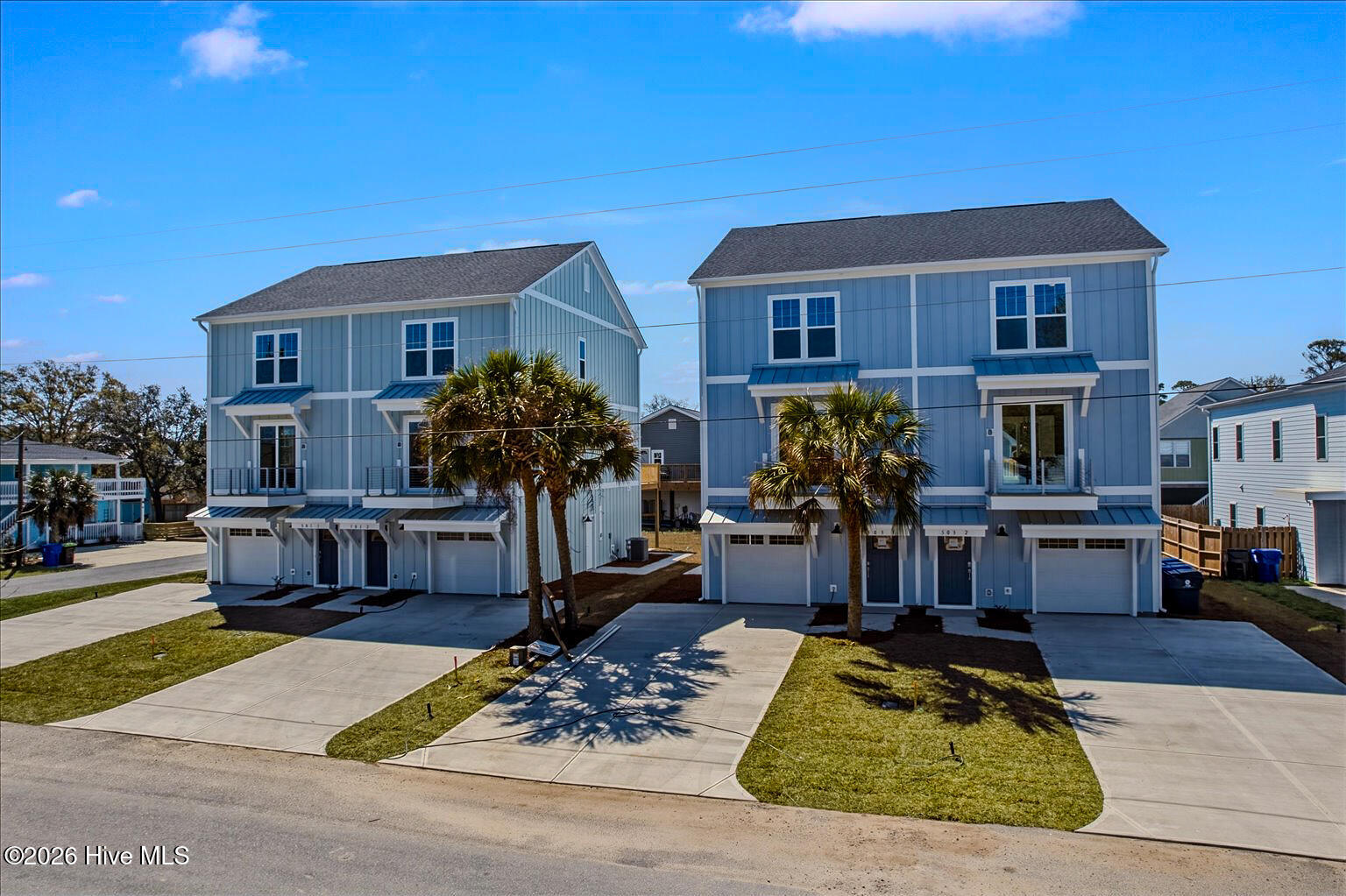 100561873 | Photo 36