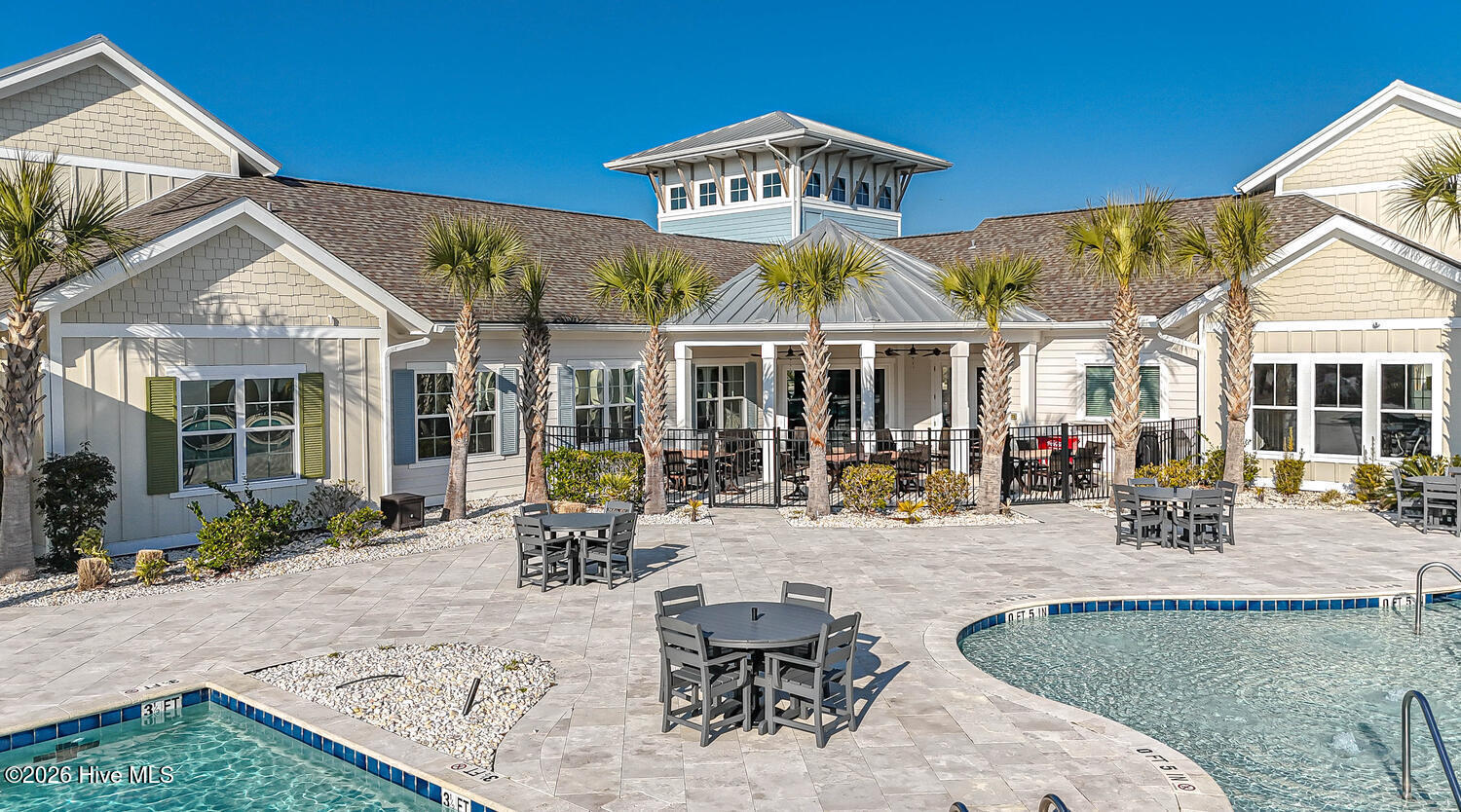 100555631 | Photo 18