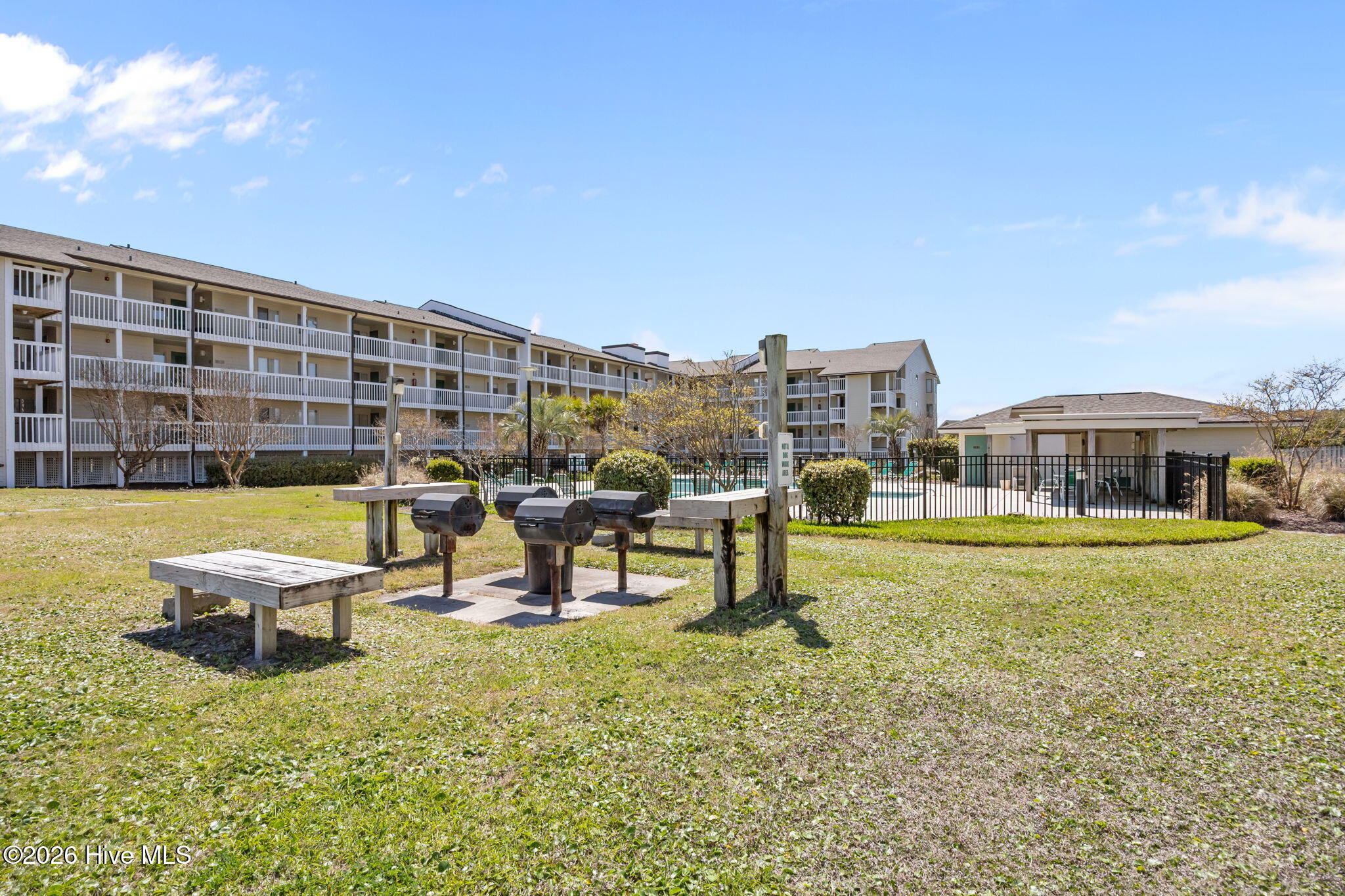 100565506 | Photo 32