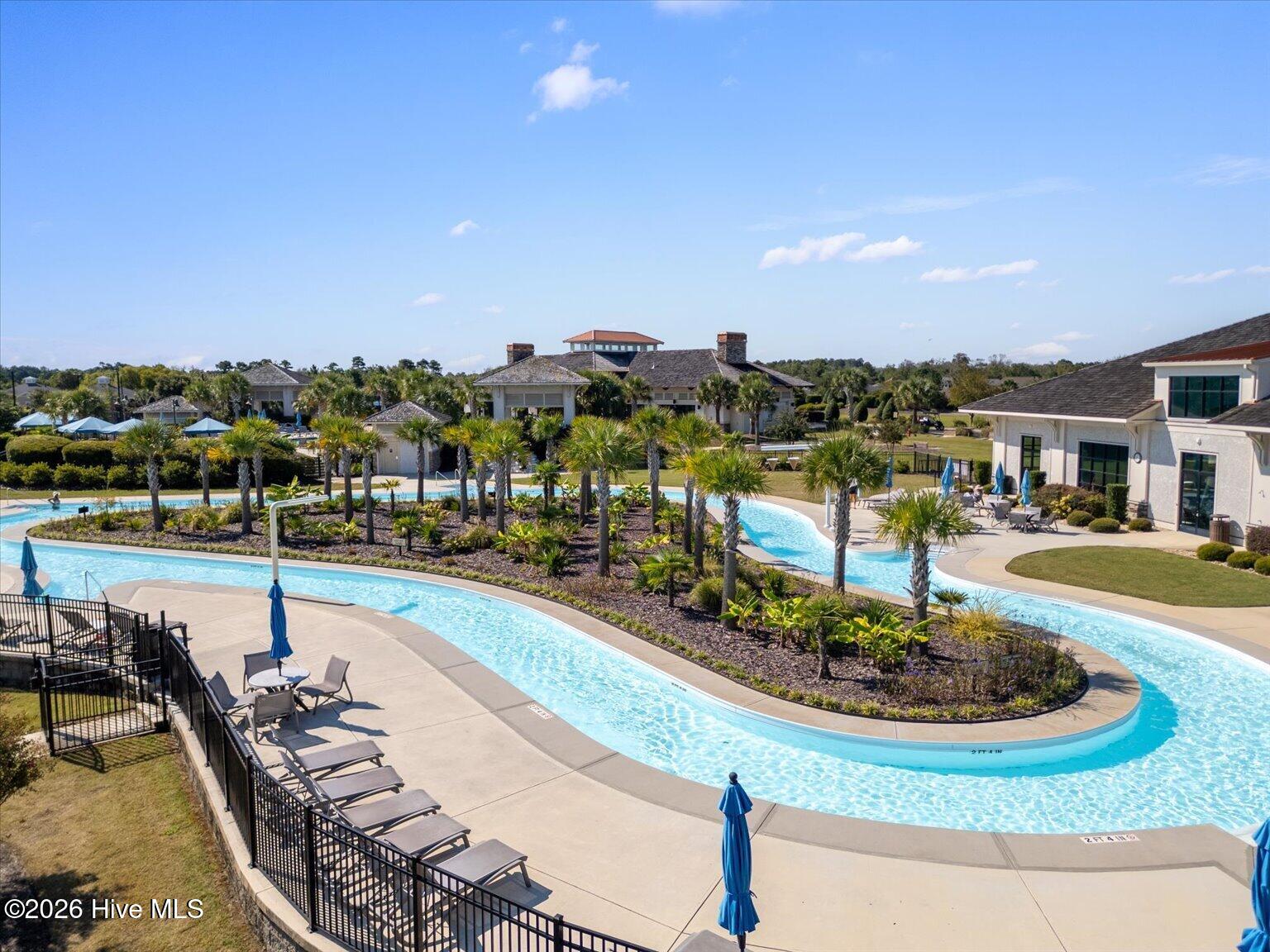 100566266 | Photo 85