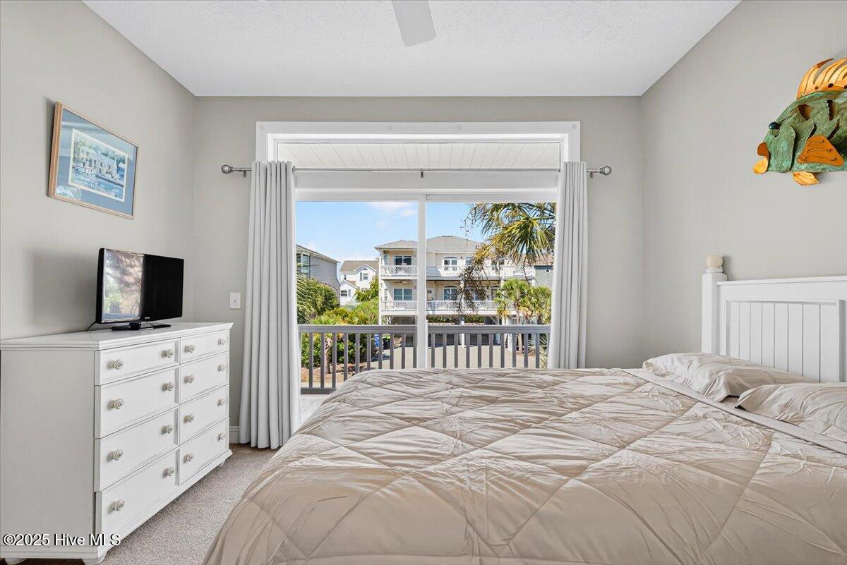 100529762 | Photo 28