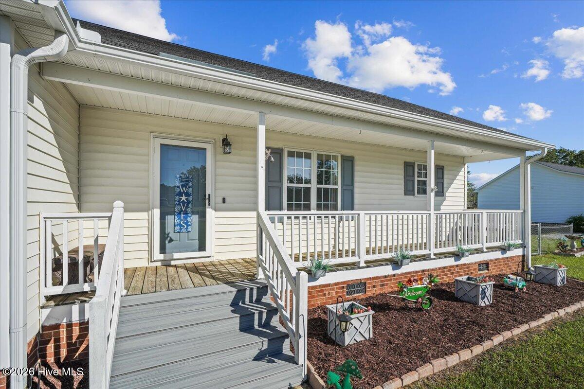 Photo 3 of Single family home for sale at 110 Hilltop Dr, Four Oaks, NC 27524 | MLS# 100609545 | Listing updated on 2026-10-10