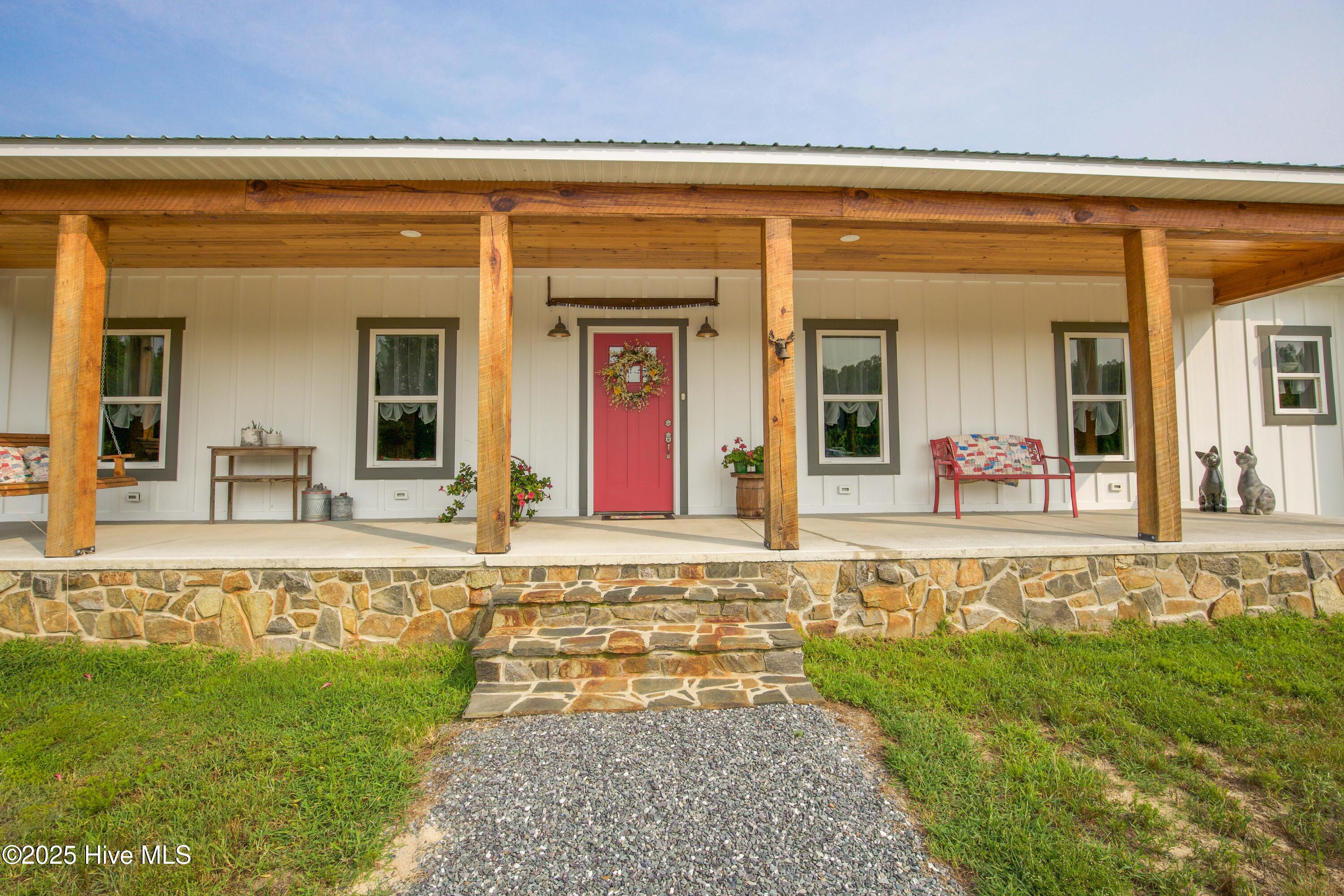 Homes for sale in Biscoe, NC | 1415 Mcduffie Rd, Biscoe, NC 27209 | MLS# 100531714