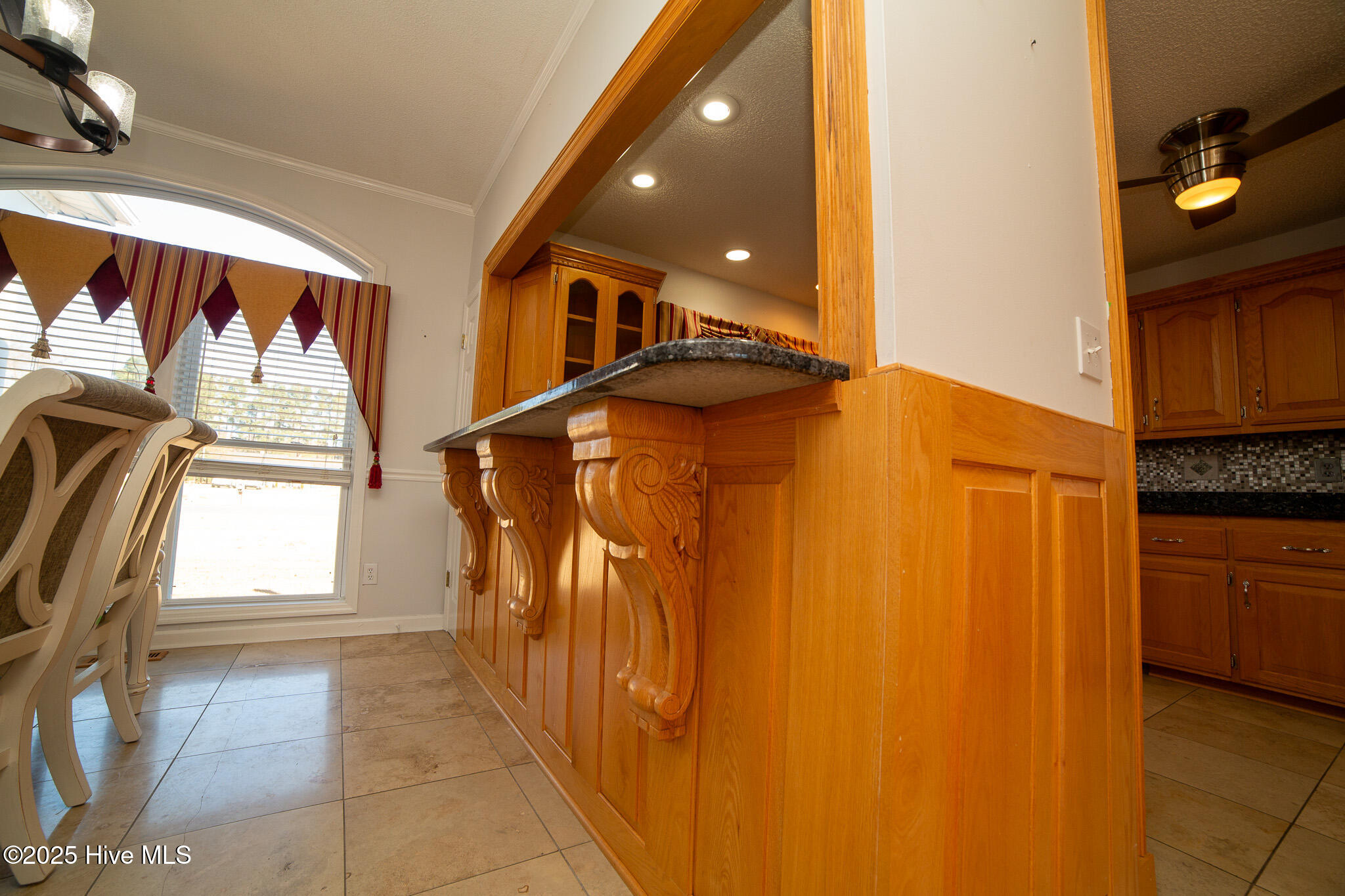 100546342 | Photo 89