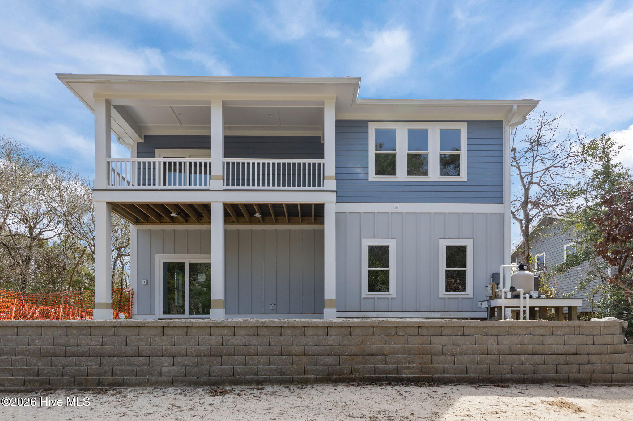 100553636 | Photo 32