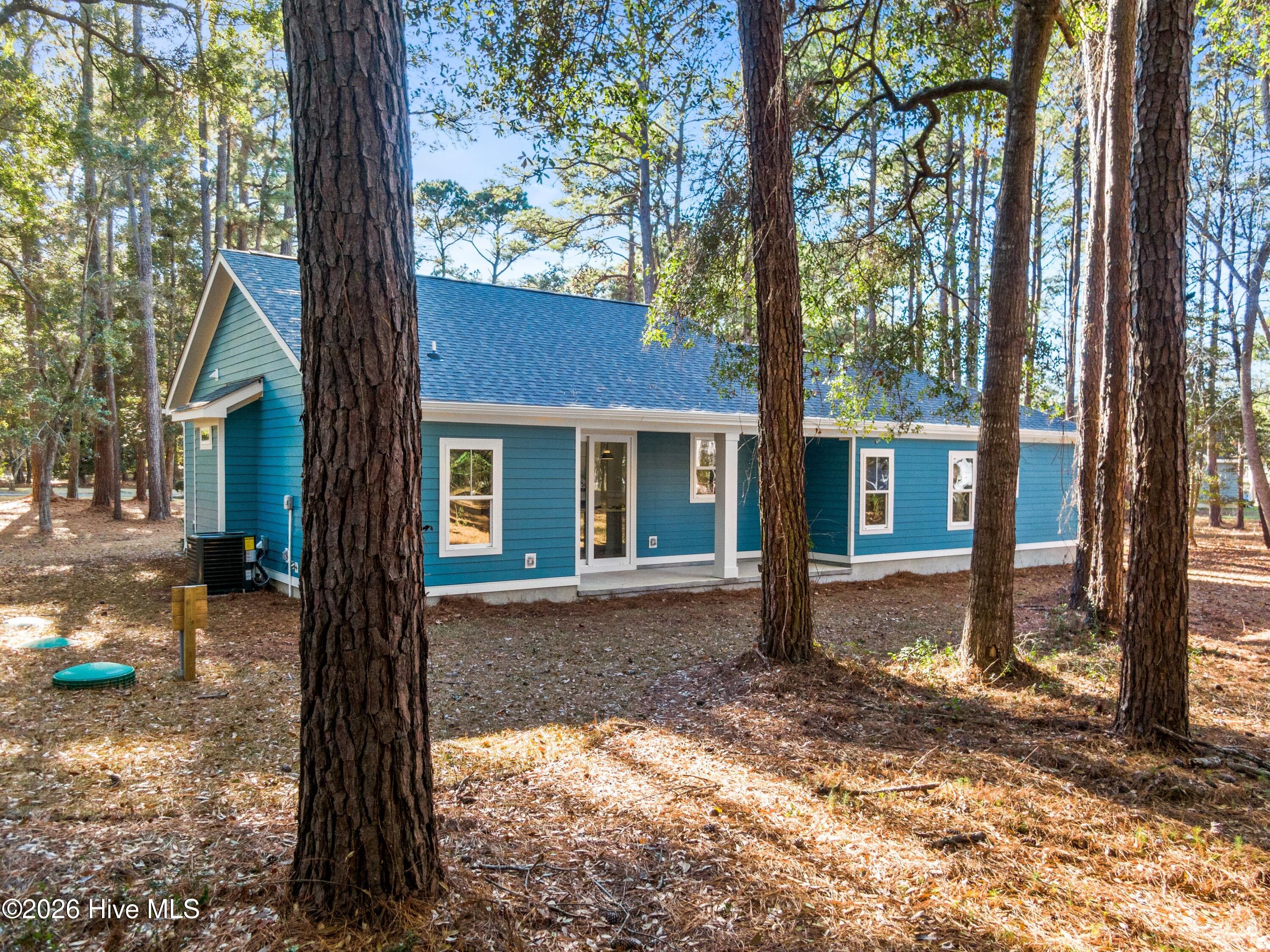 100547526 | Photo 38