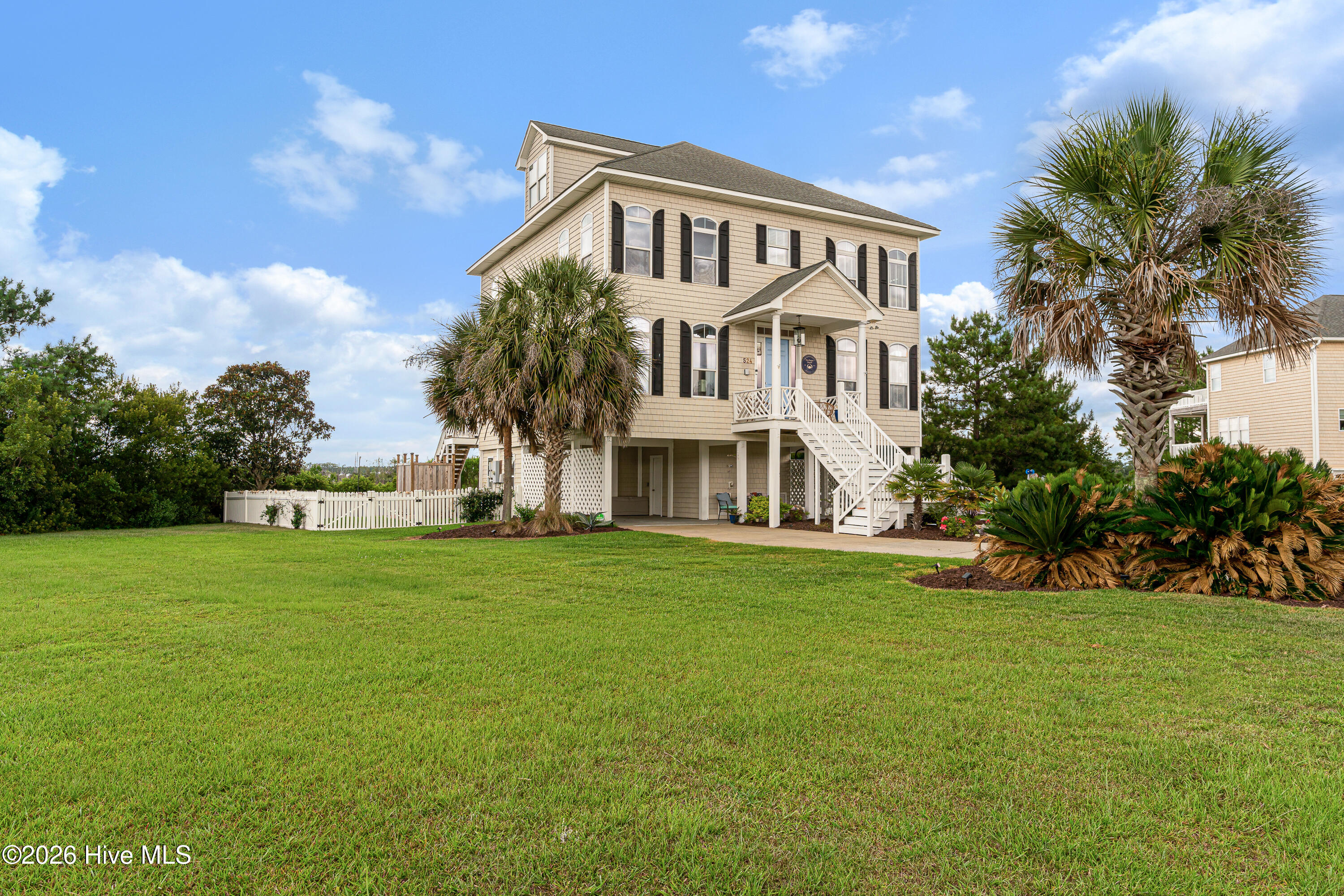 524 Shipmast Court & Slip #4,Beaufort
