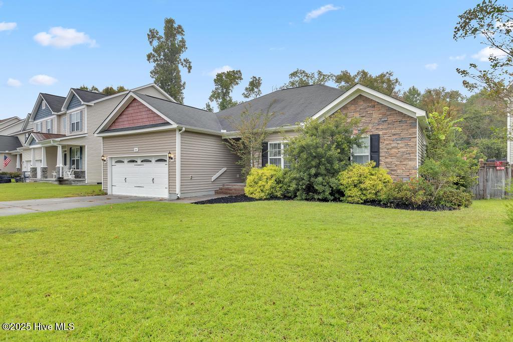 Homes for sale in Sneads Ferry, NC | 216 Peggys Tr, Sneads Ferry, NC 28460 | MLS# 100532060