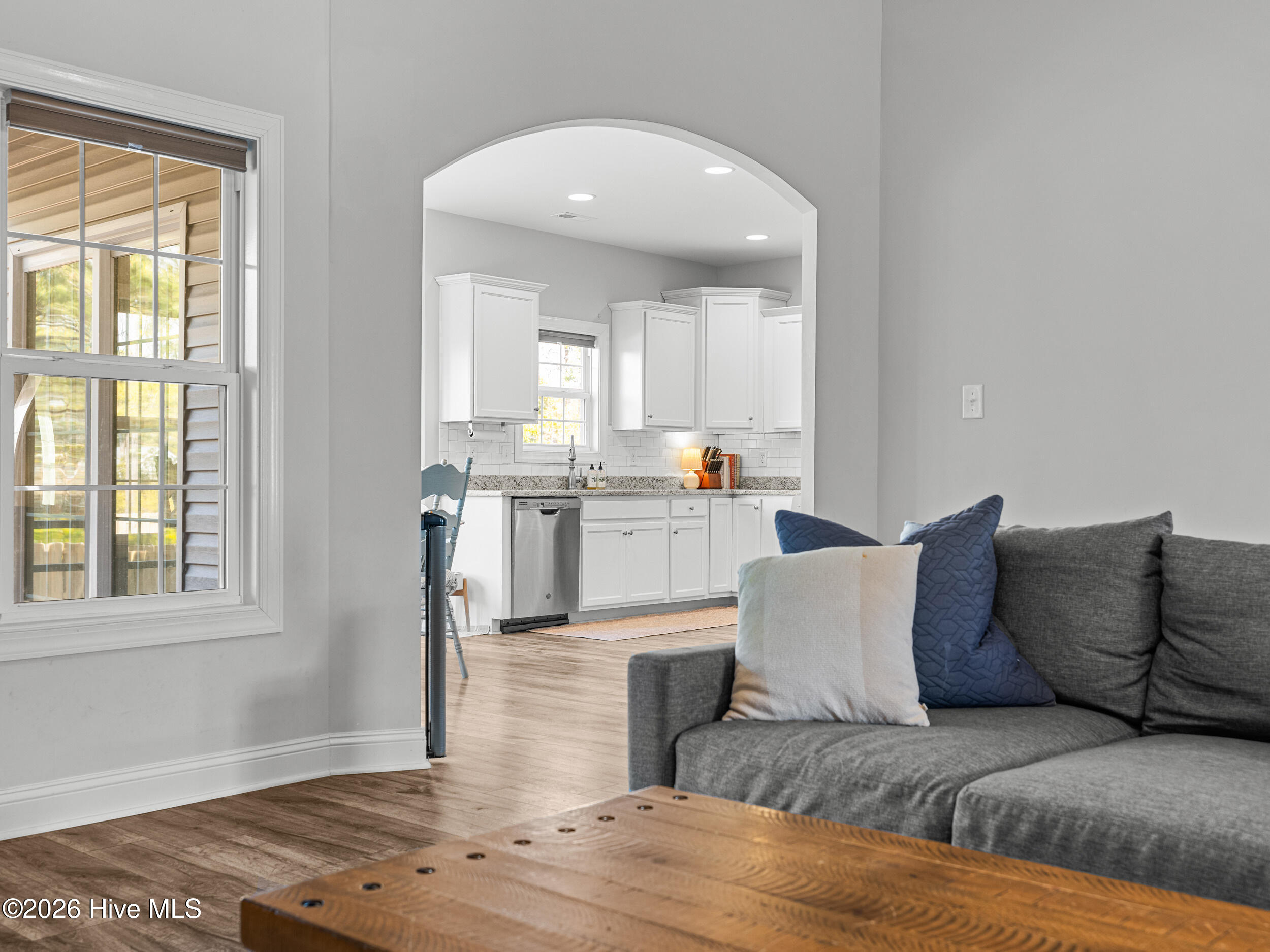 100553436 | Photo 15