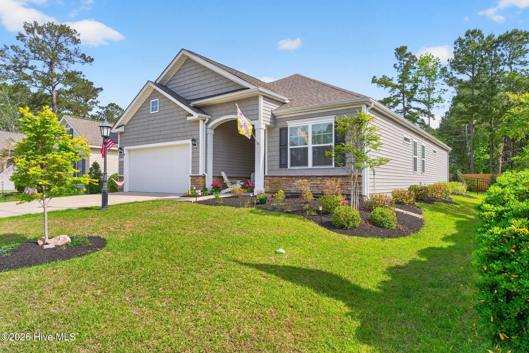 100555418 | Photo 61