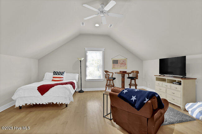 101 Cottage Walk, Hampstead, NC, 28443