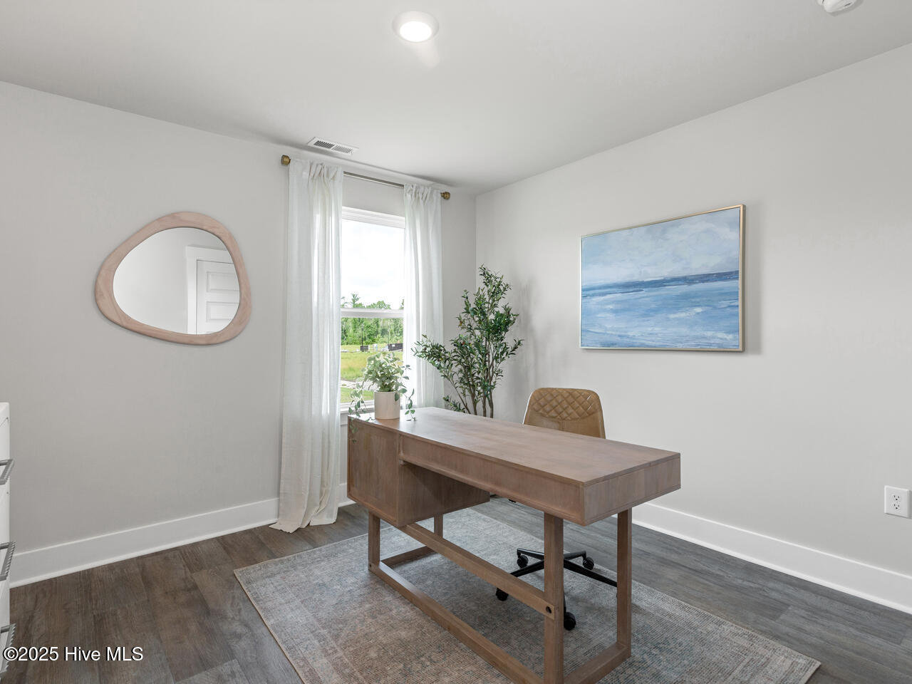 100556003 | Photo 13