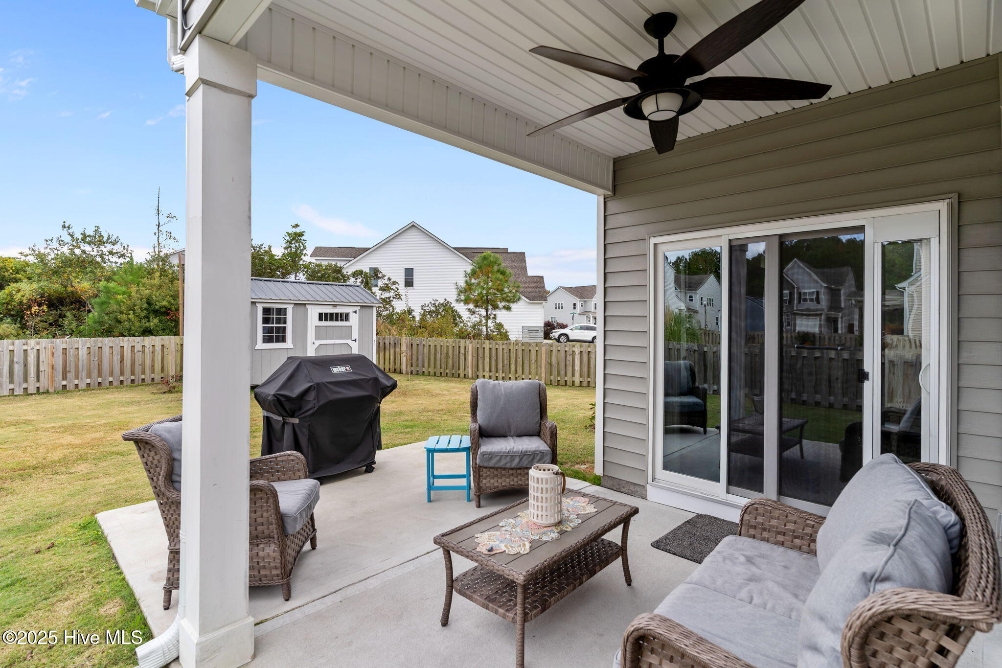 100540695 | Photo 40