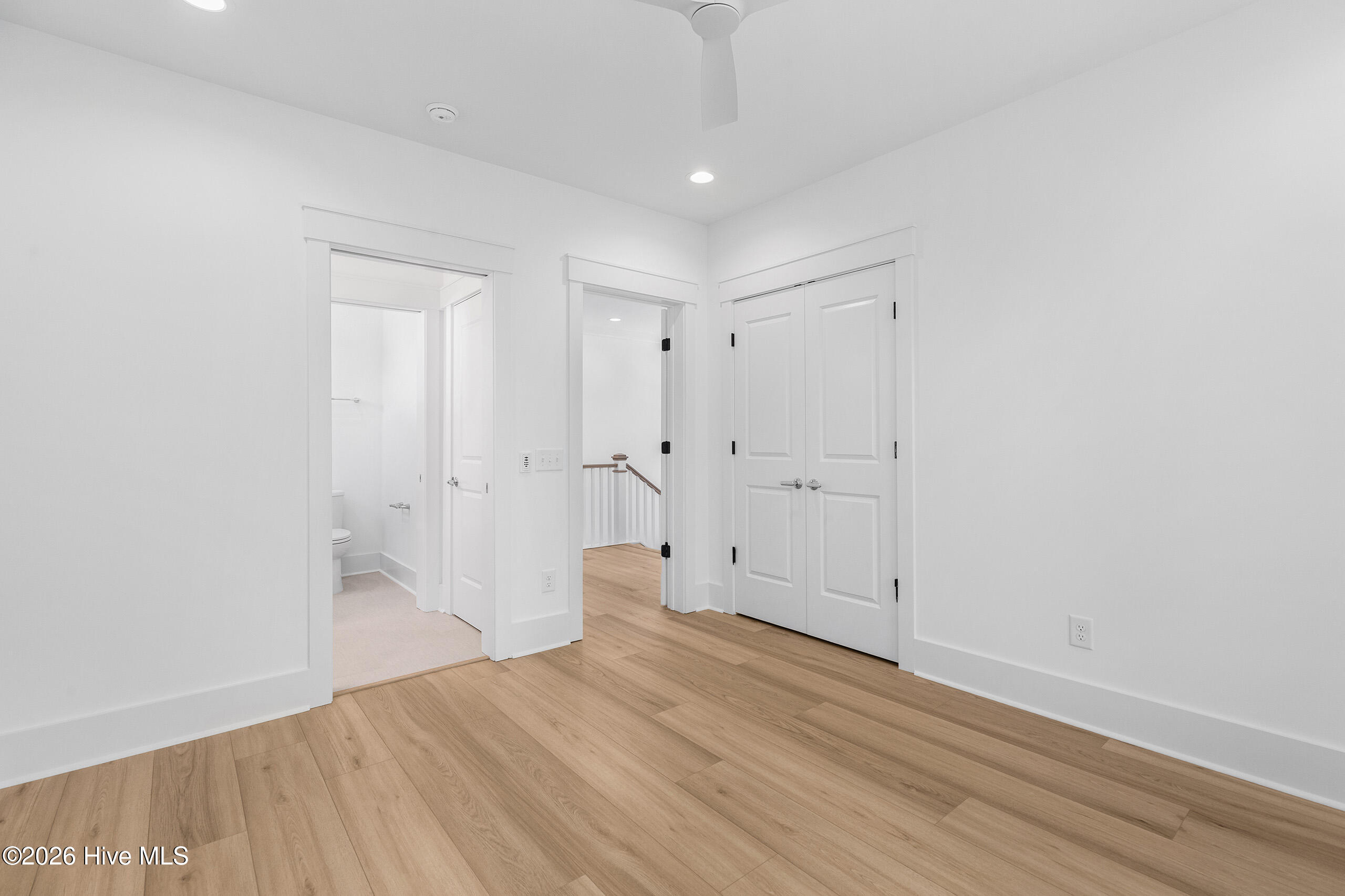 100519914 | Photo 52