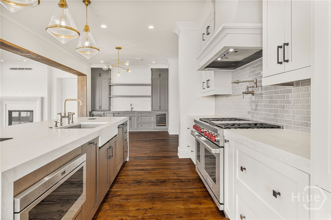 Top of the line appliances - Wolf & Sub Zero