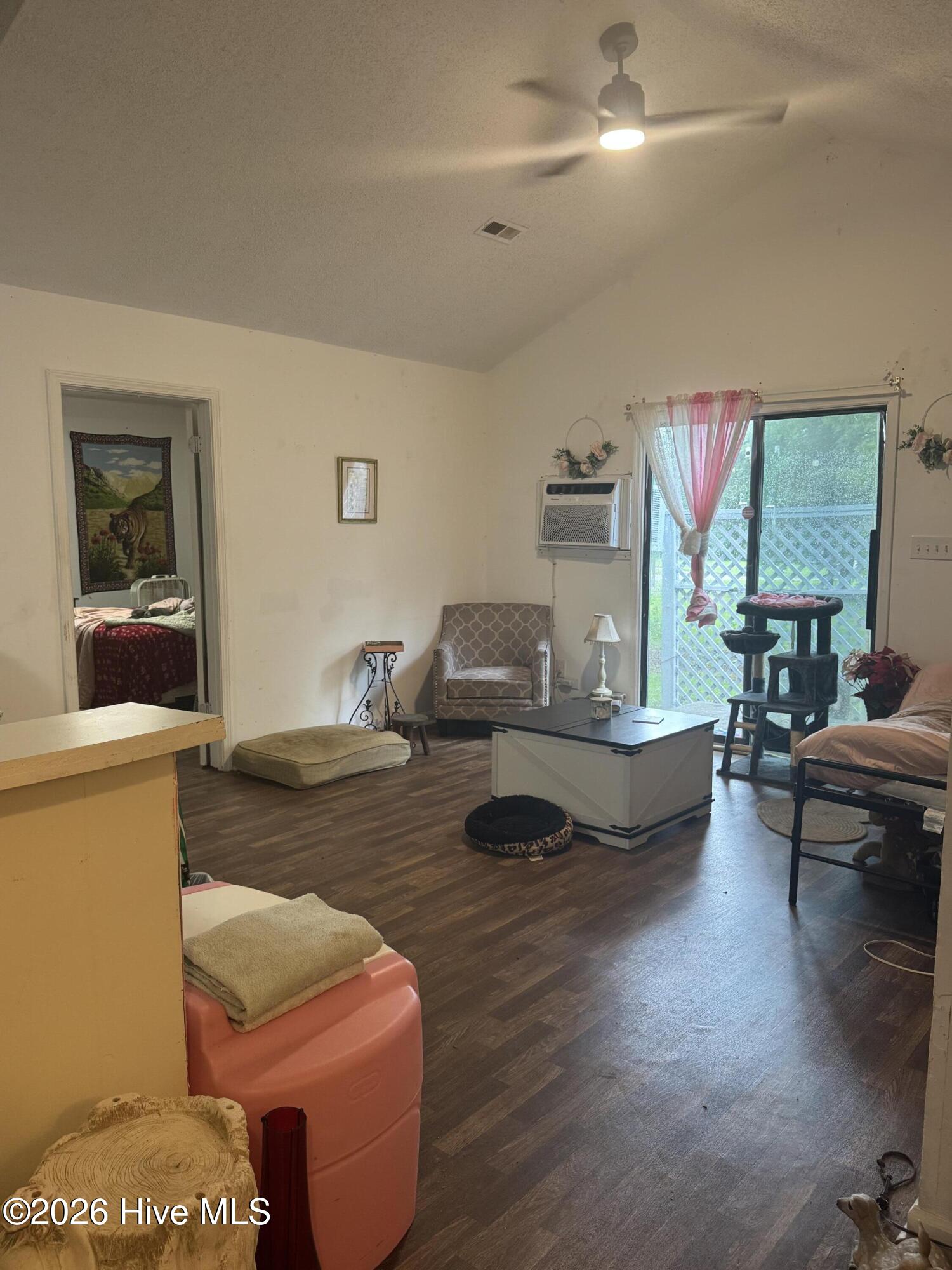 2nd image of 1102 Lewis Cir, Rockingham, NC 28379