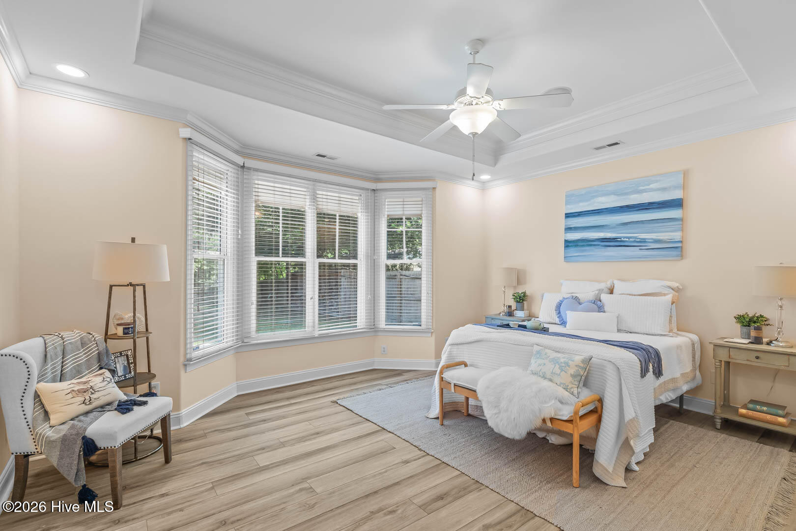 100552363 | Photo 34