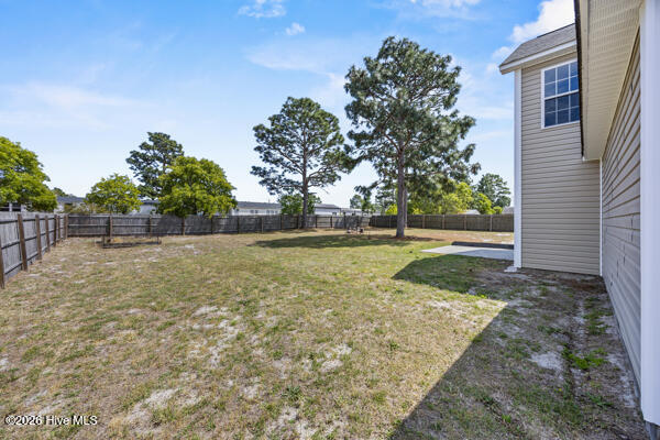 100568075 | Photo 27