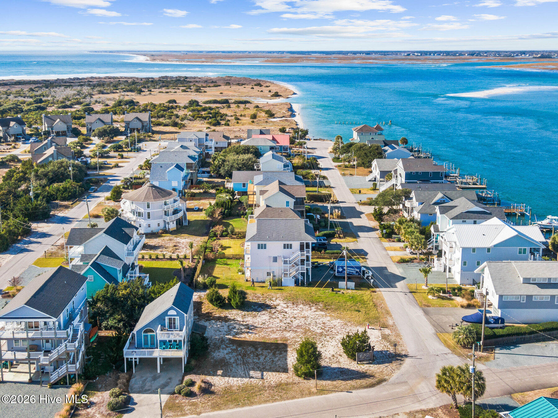 100547796 | Photo 16