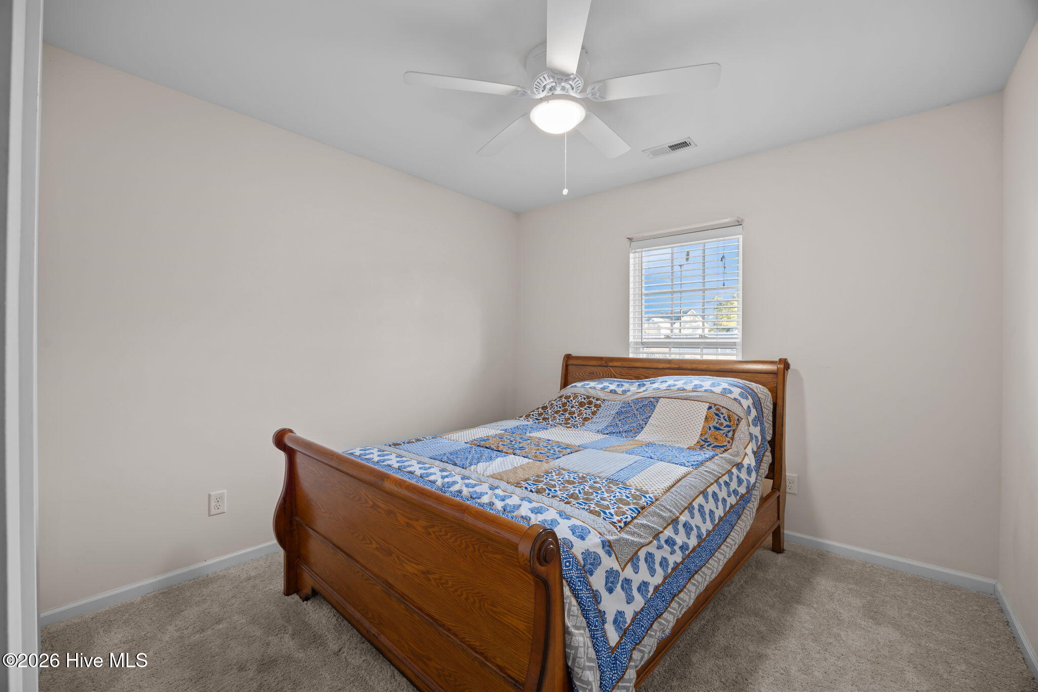 100552051 | Photo 22