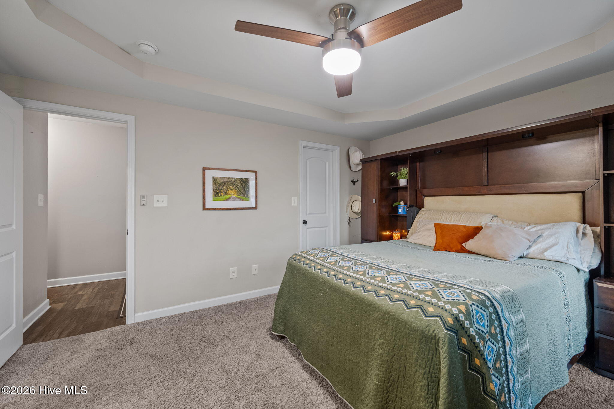 100552246 | Photo 23