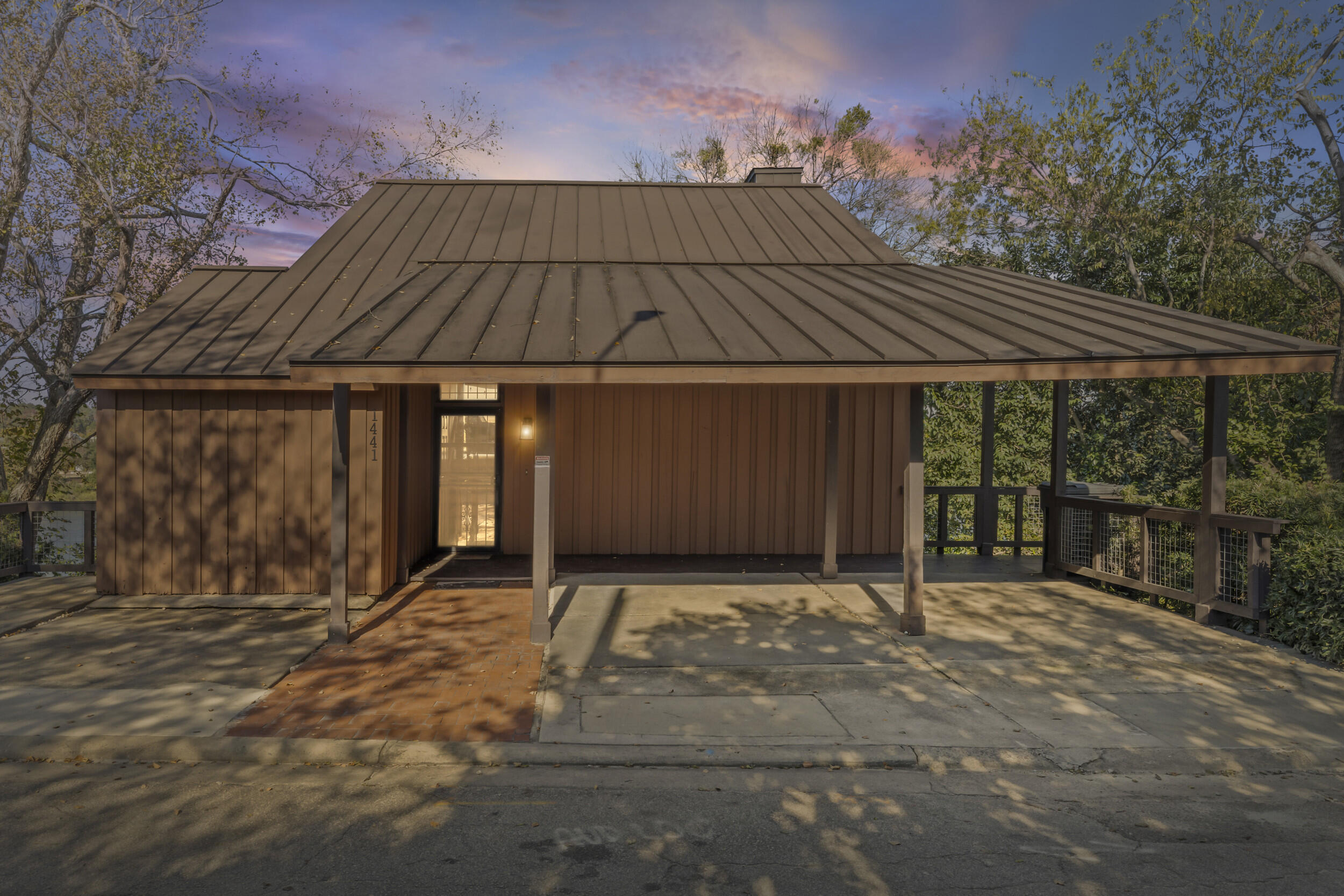 Homes for sale in Augusta, GA | 1441 Waters Edge Dr, Augusta, GA 30901 | MLS# 549432