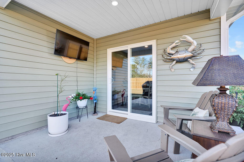 100542156 | Photo 29