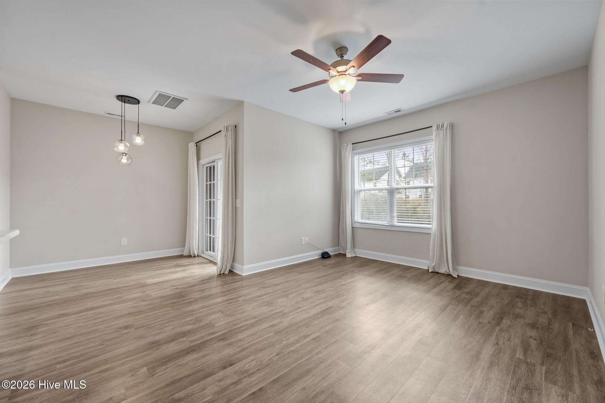 349 S Stingray Lane, Sneads Ferry, NC, 28460