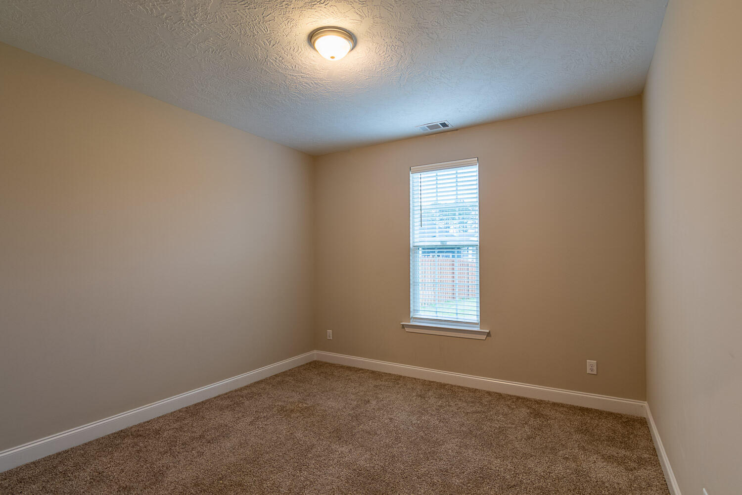 453 Arrowwood Dr-MLS-15