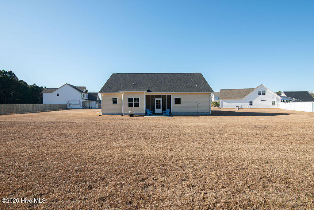 100552779 | Photo 48