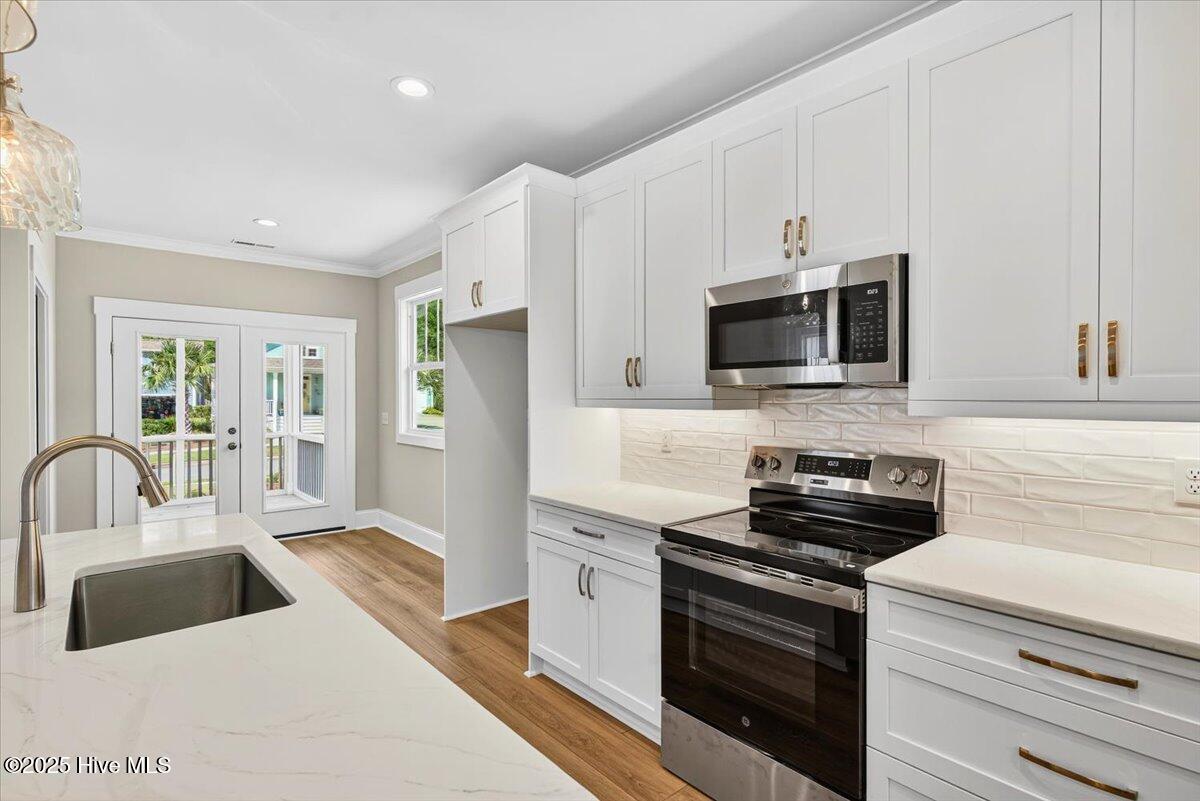 100504765 | Photo 30