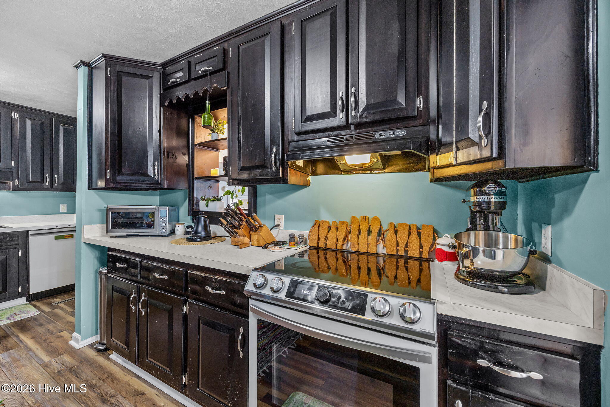 100555737 | Photo 15