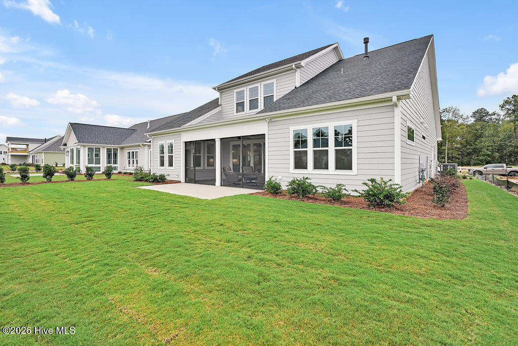 100517231 | Photo 40