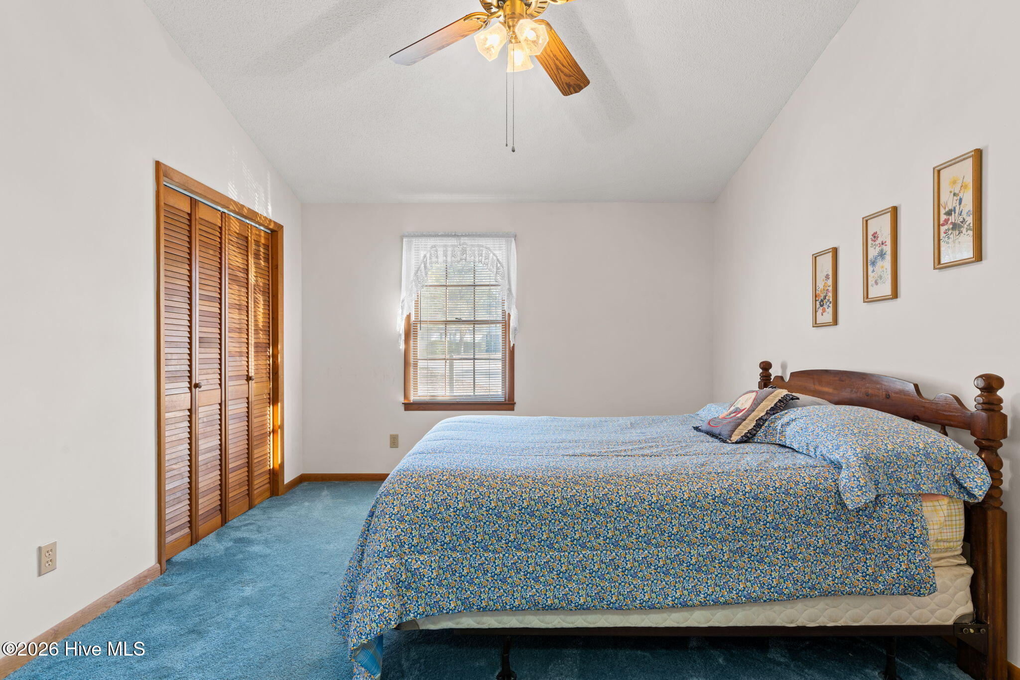 100551334 | Photo 14