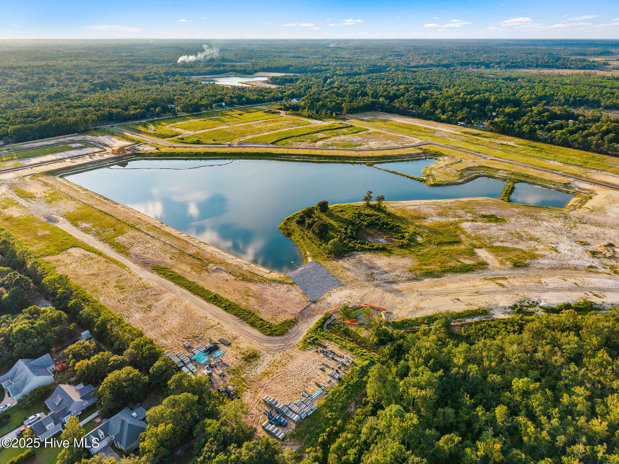 100535209 | Photo 37