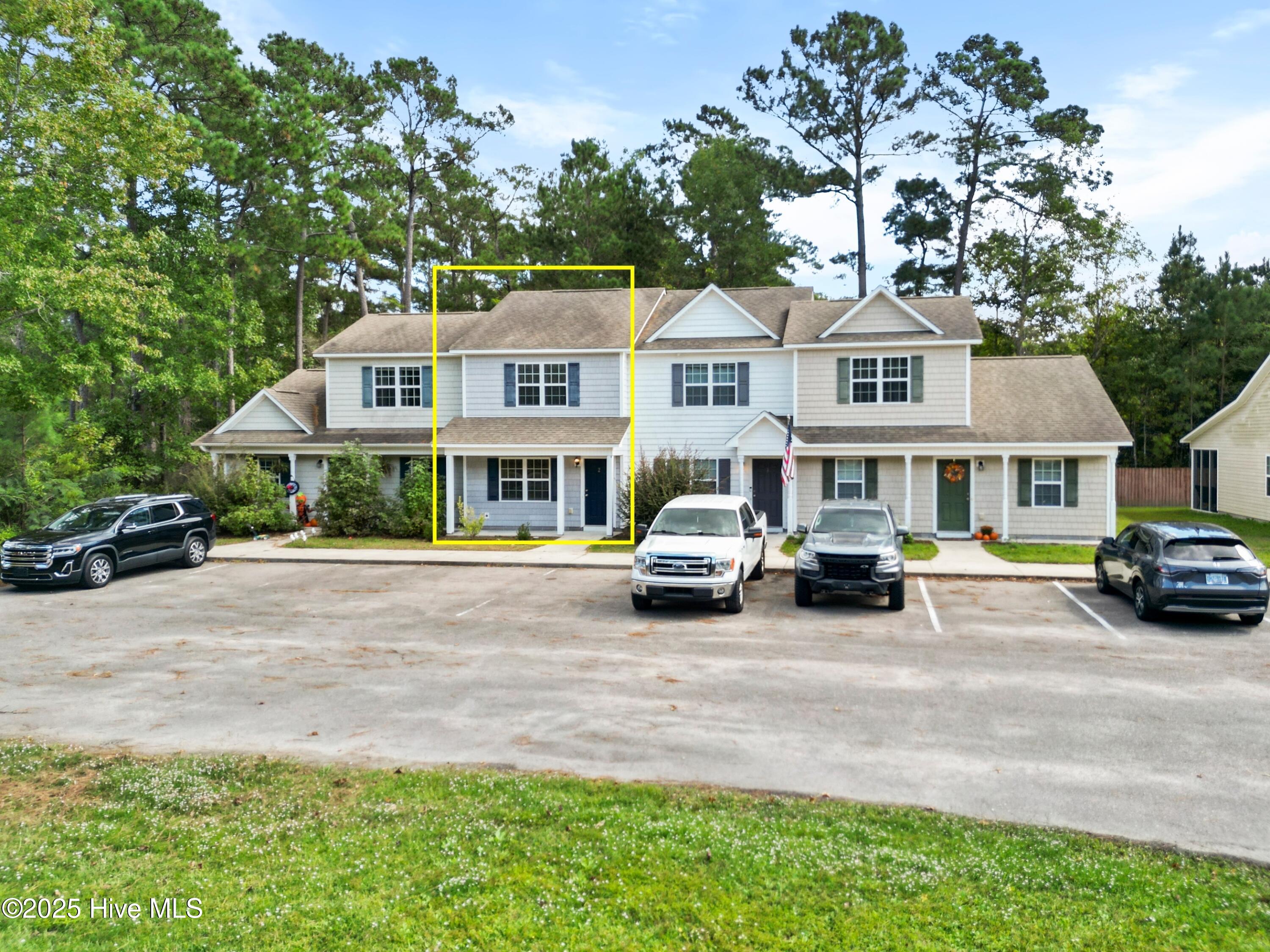 100536267 | Photo 40