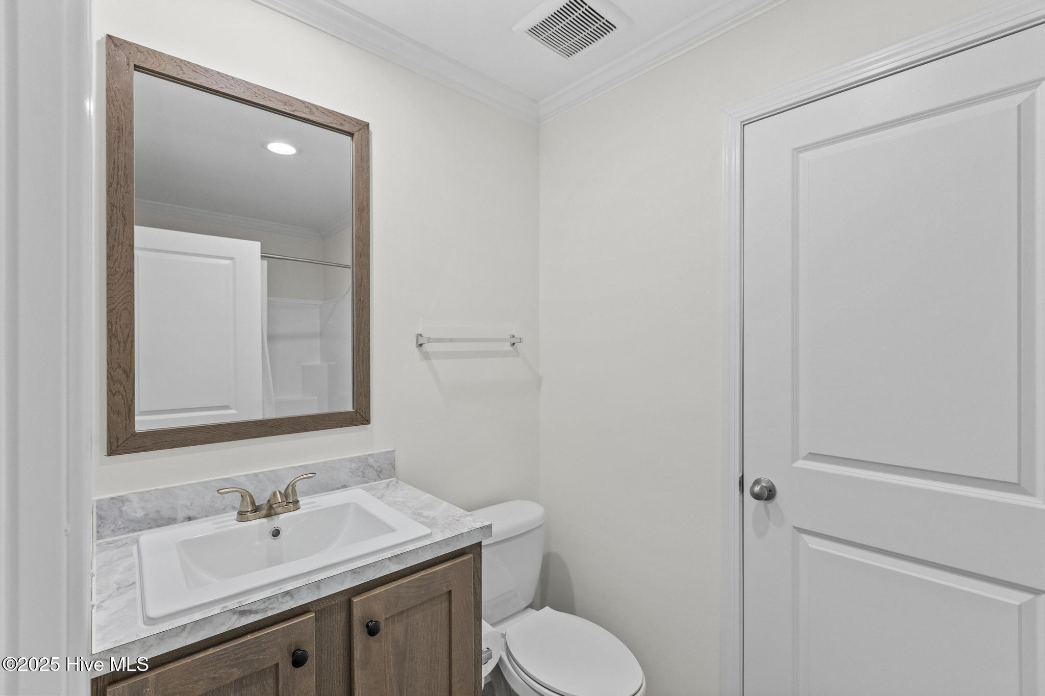 Undisclosed Address, Hampstead, NC, 28443