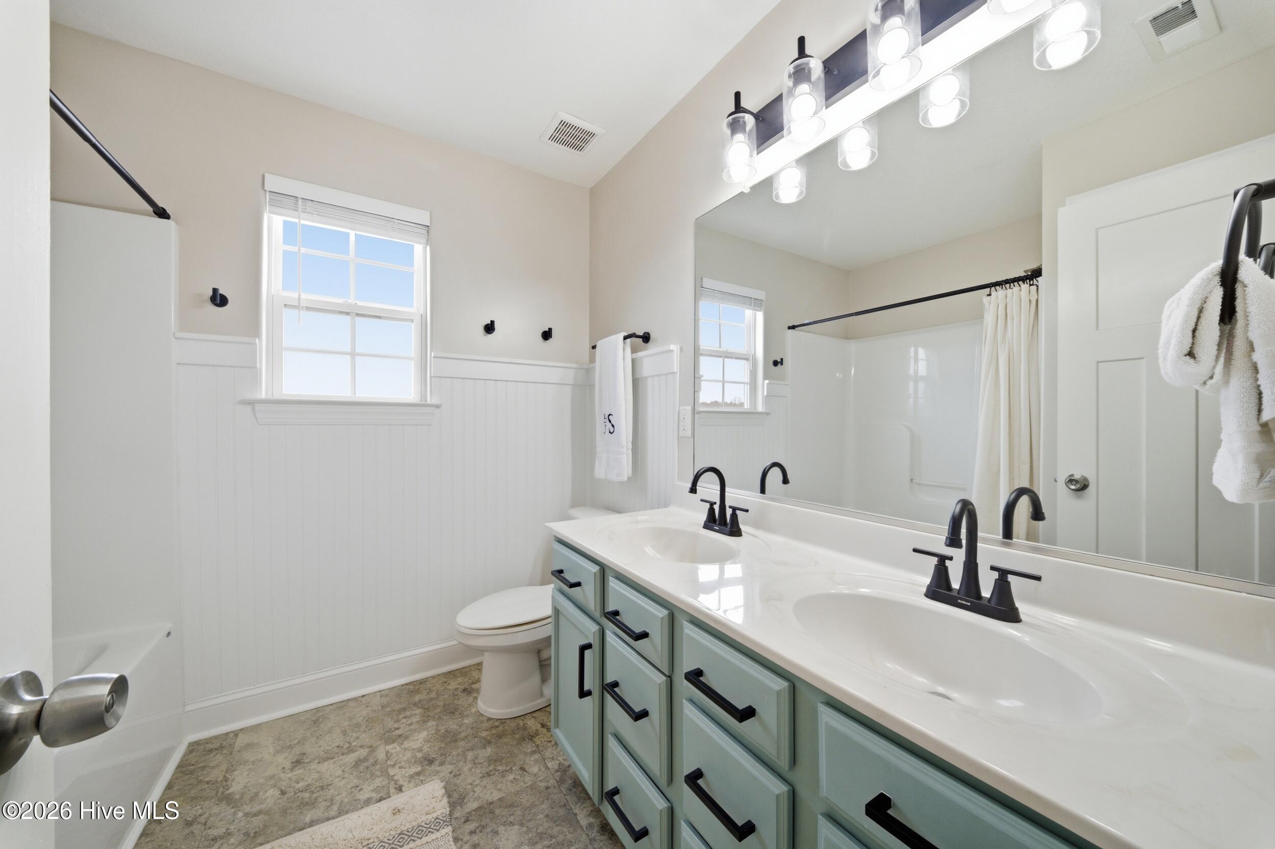 112 Rosedale Drive, Moyock, NC, 27958