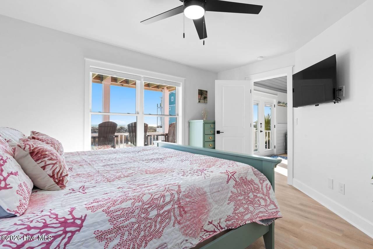 100553322 | Photo 46