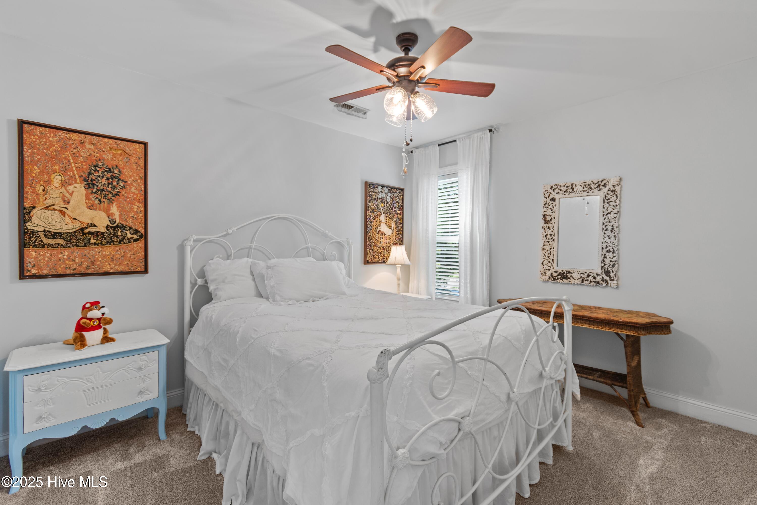 100522421 | Photo 48