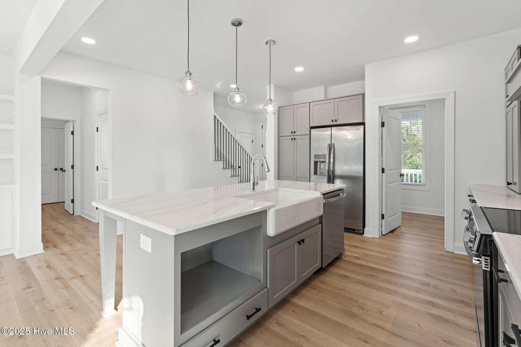 100539772 | Photo 13