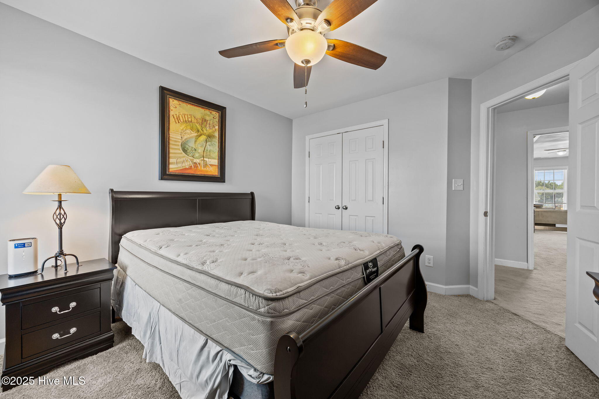 100532317 | Photo 35