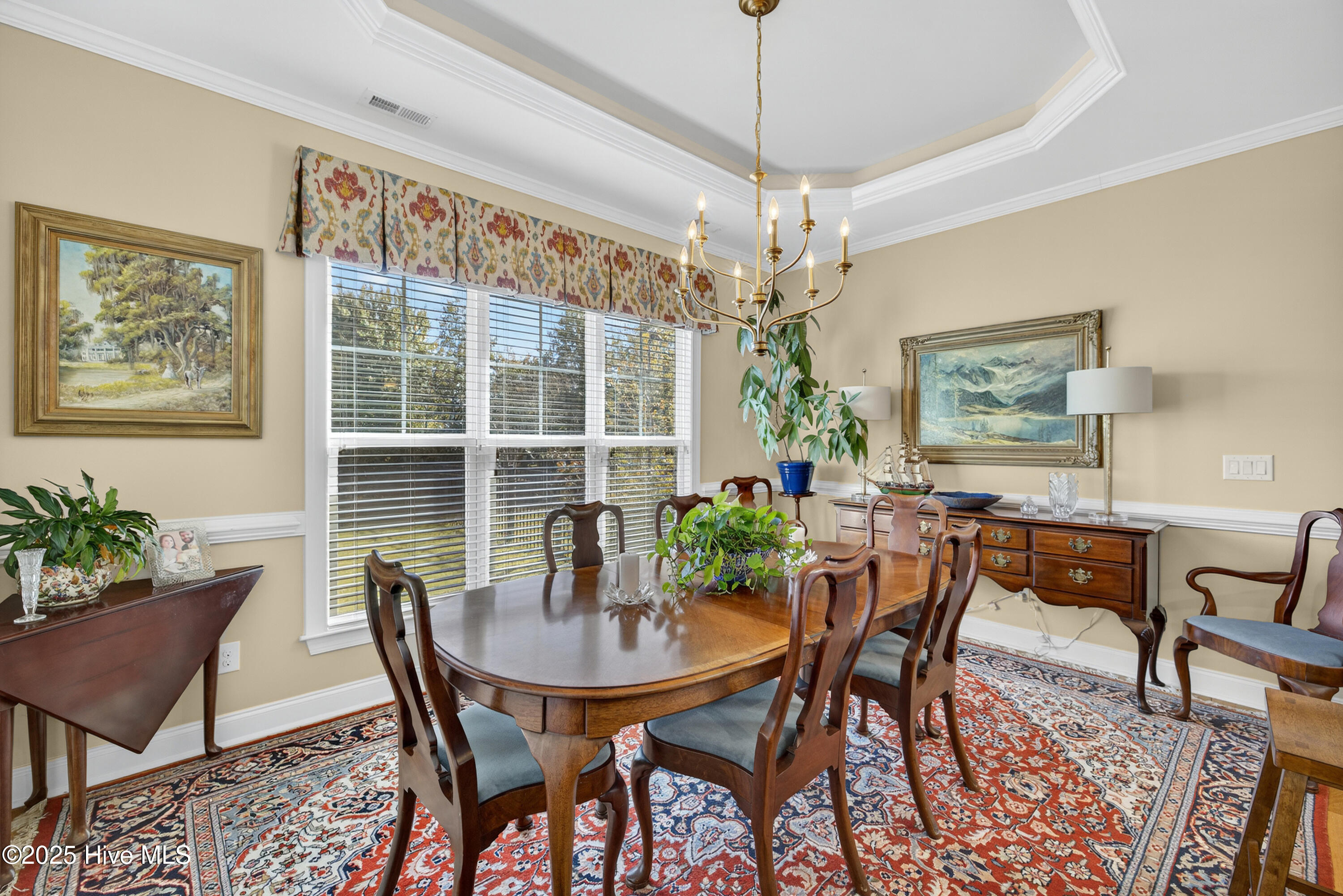 100541458 | Photo 13