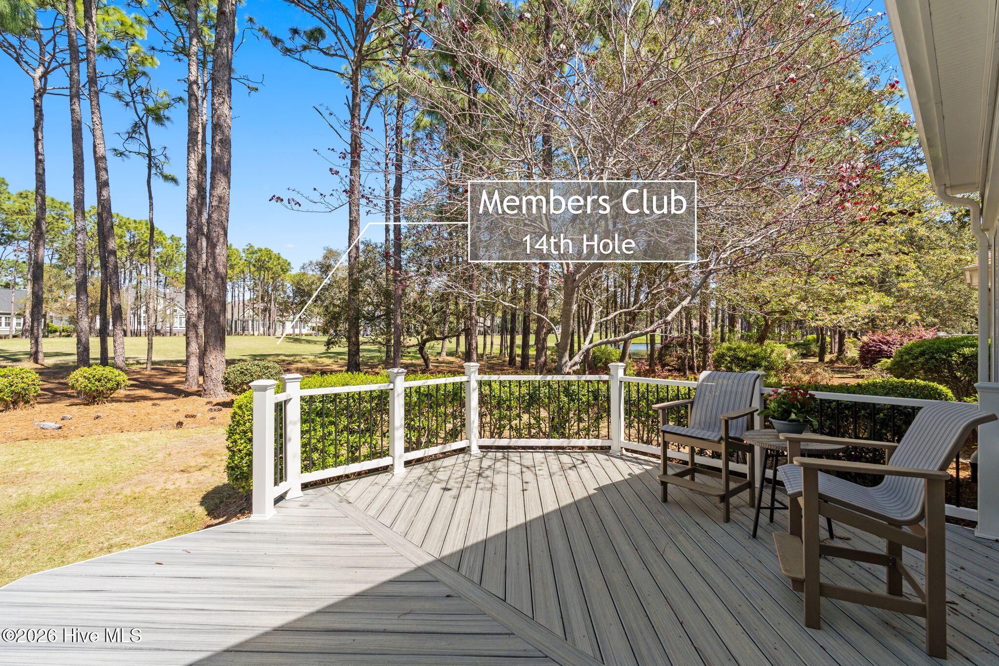 Undisclosed Address, Southport, NC, 28461