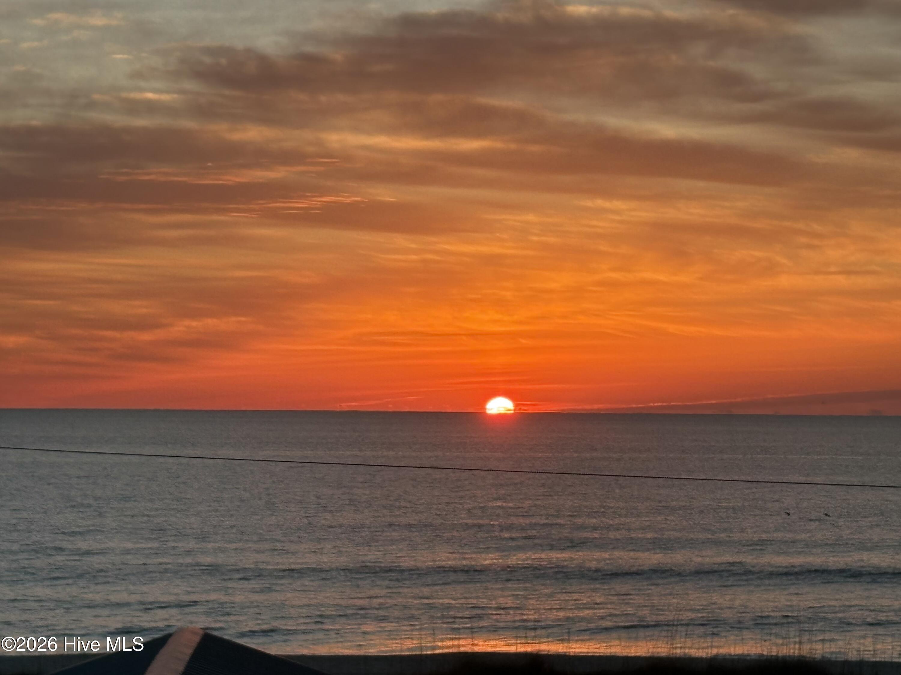 100540099 | Photo 43