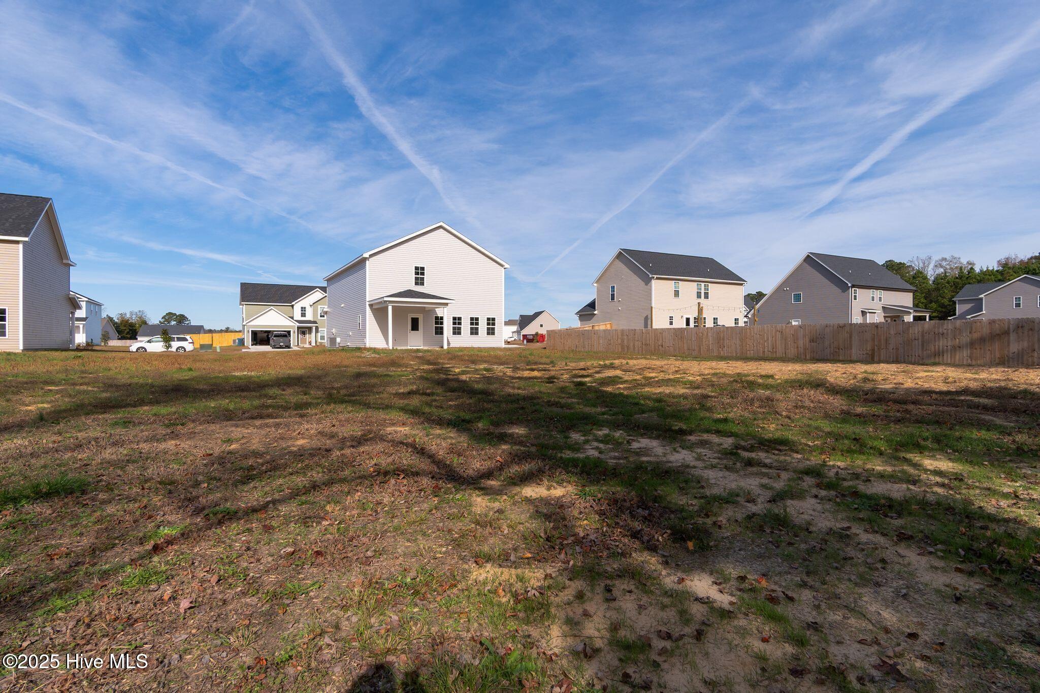 100531005 | Photo 43