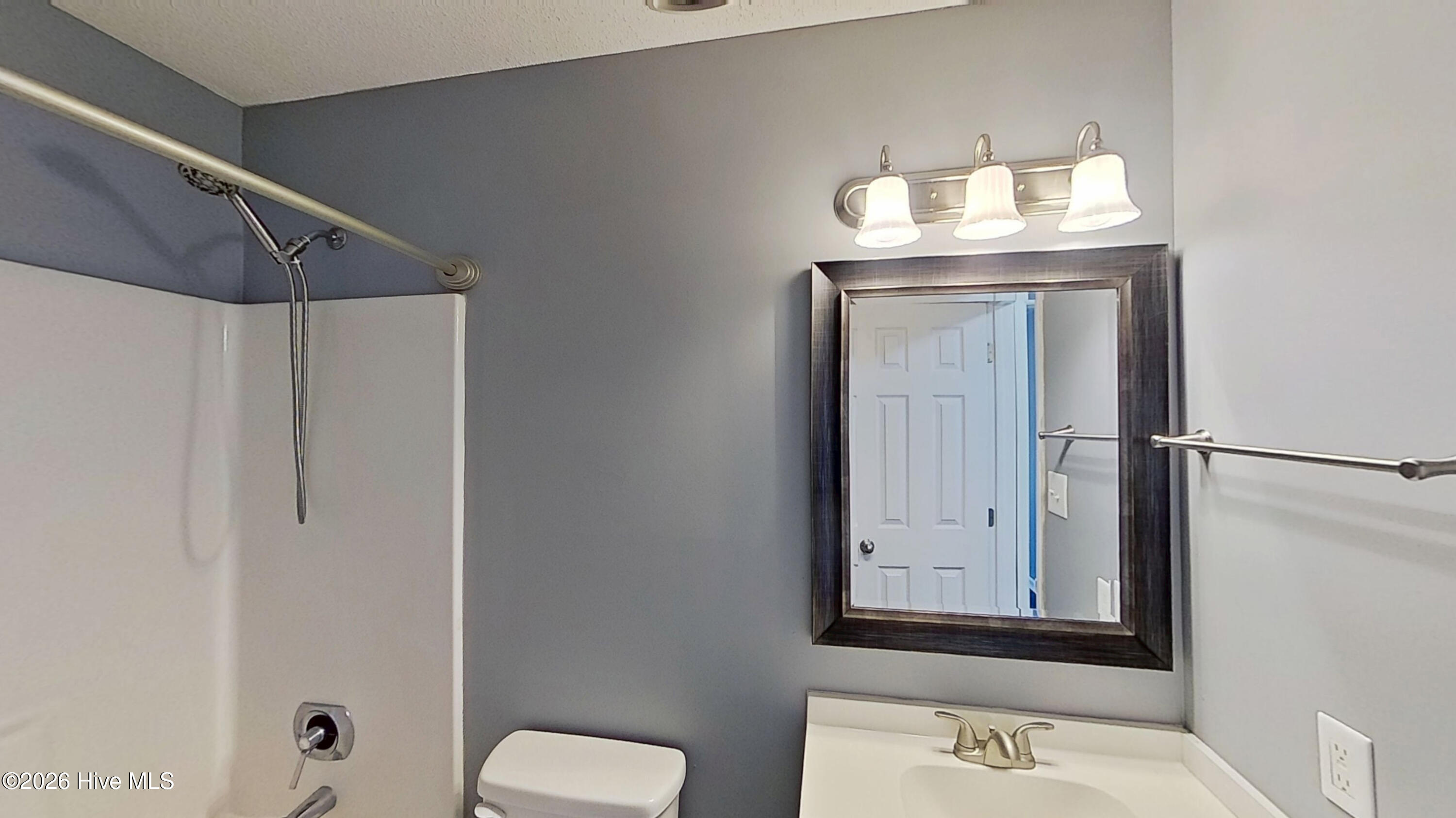 100558517 | Photo 14